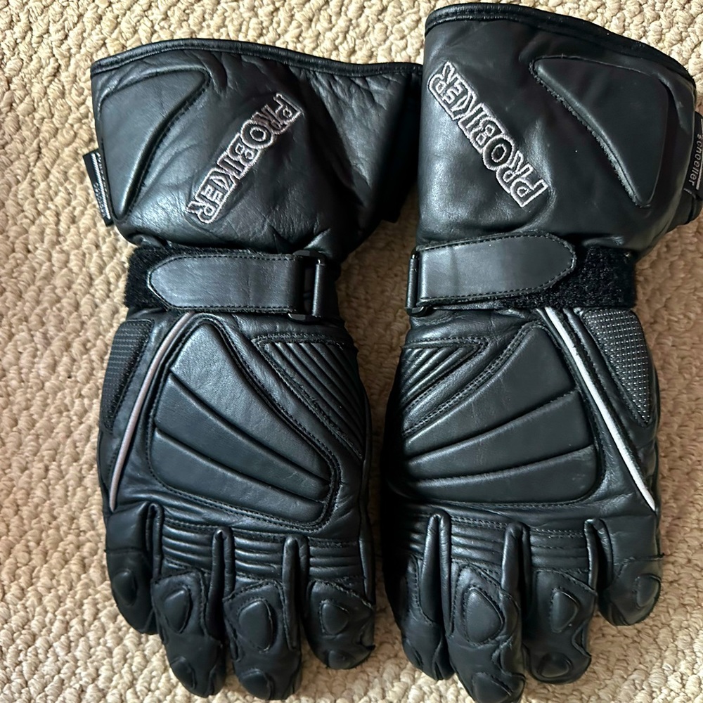 BRAND NEW Pro Biker winter leather gloves